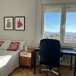 Habitacion Doble Con Bano Privado En El Centro De Granada
