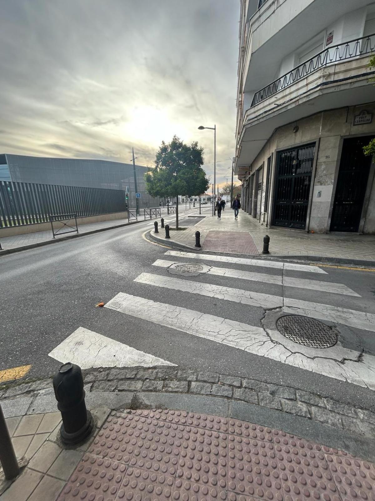 Homestay Doble Con Bano Privado En El Centro De *